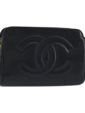 CHANEL Pouch Lamb Skin Black Gold CC Auth